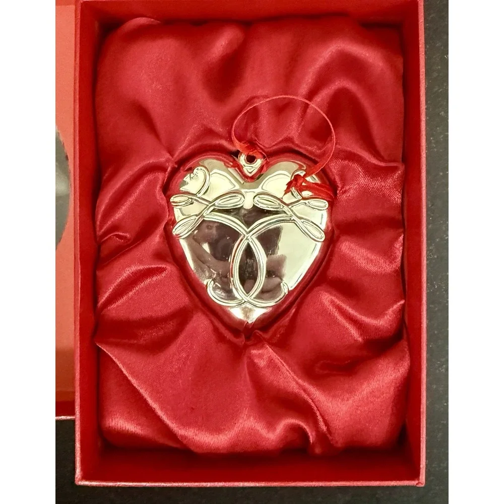 Waterford Fine Silver Gifts Ballet Ribbon Heart Christmas Ornament Silverplate
